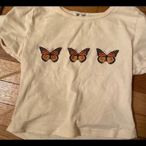 butterfly t shirt - Picture 2 of 2
